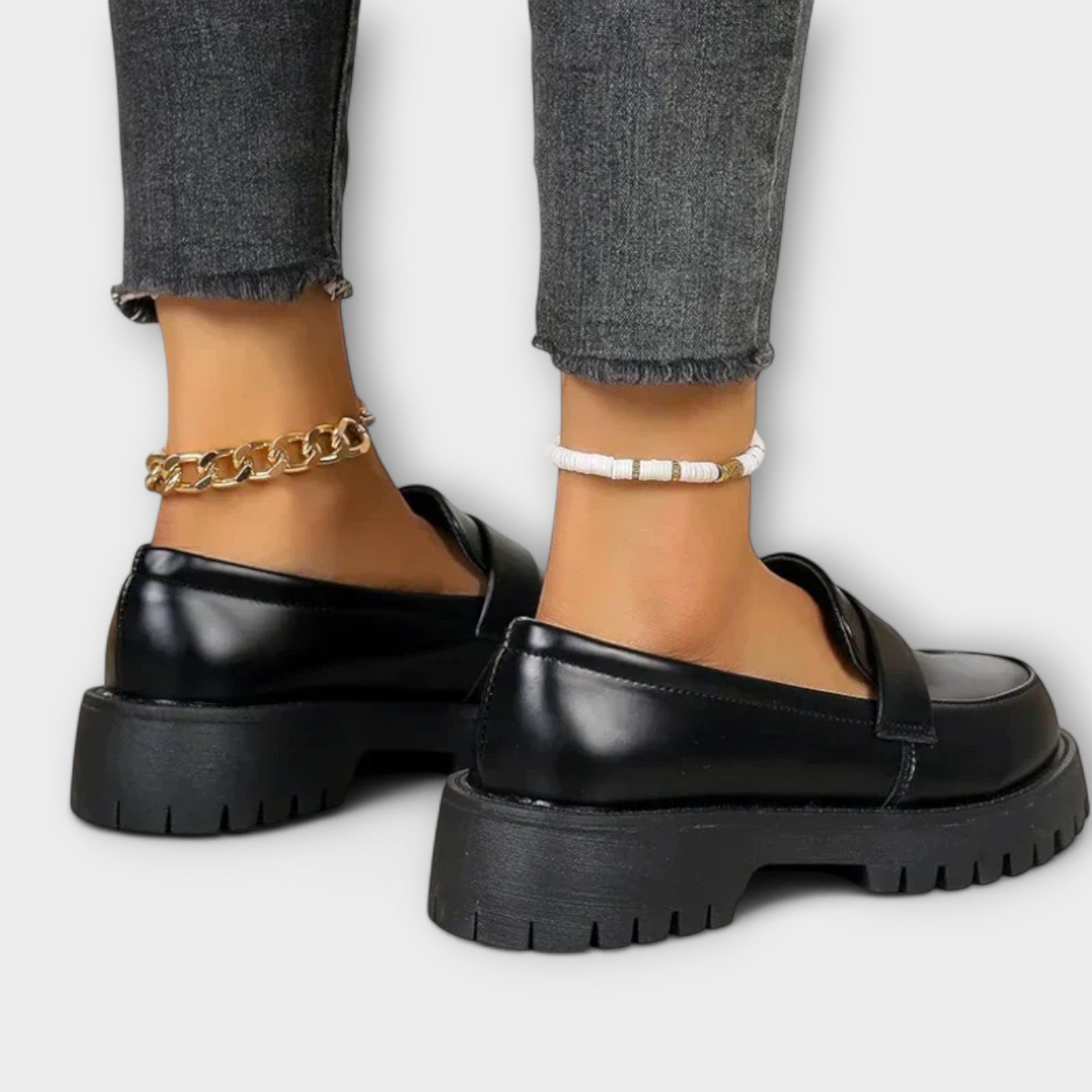 Mocasín para mujer con diseño ortopédico y cuñas de satén