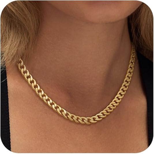 Collana d'oro minimalista