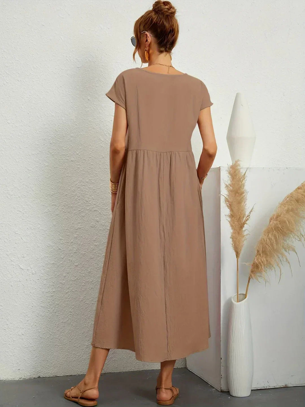 Gabrielle™ — Abito midi fluido con eleganza senza tempo