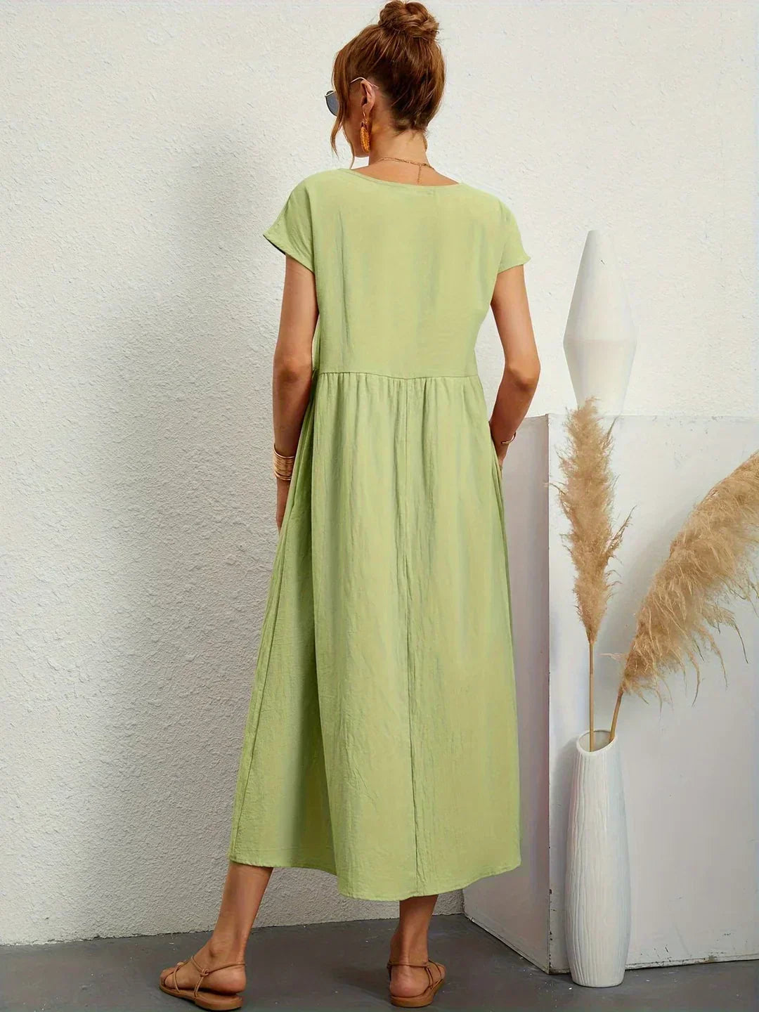 Gabrielle™ — Abito midi fluido con eleganza senza tempo