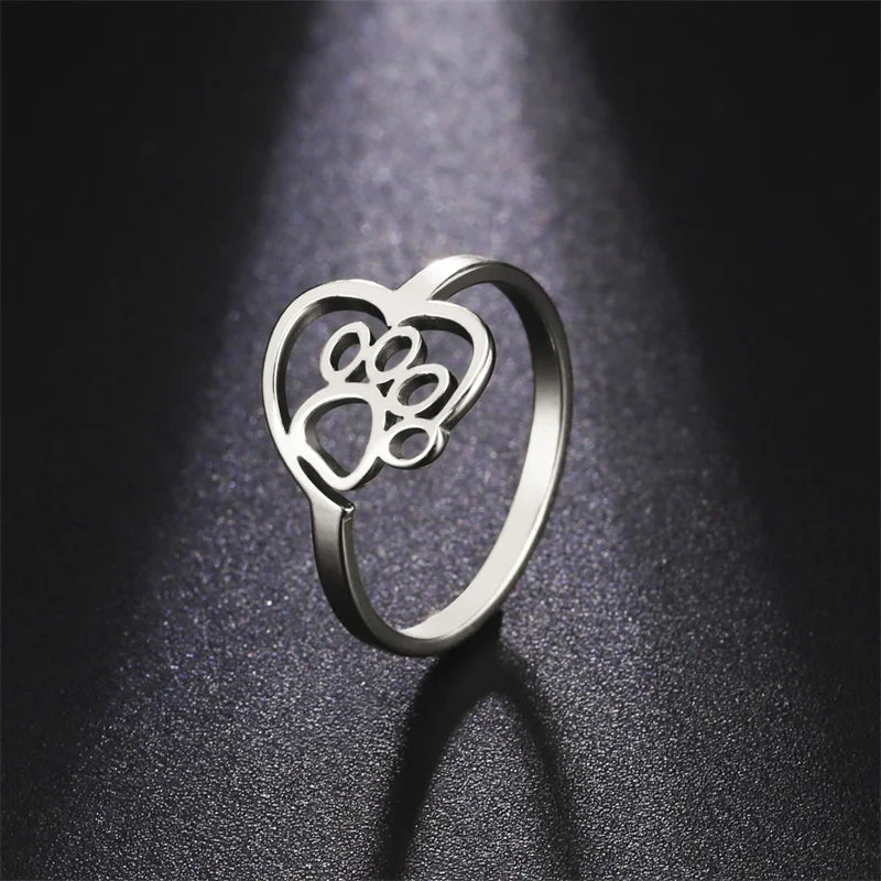 Anillo Con Corazón Y Pata De Acero Inoxidable