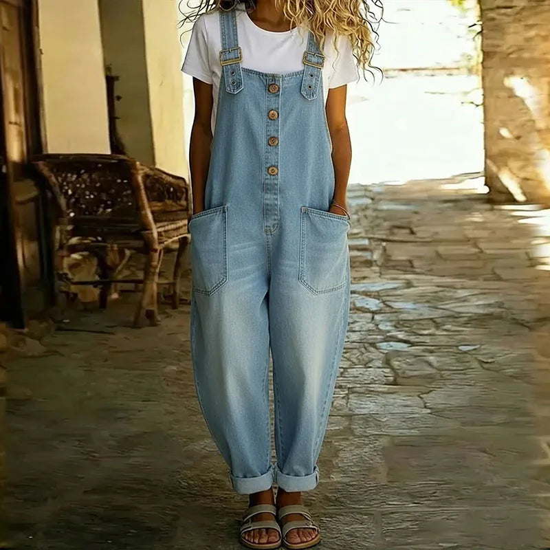 Saylor | Overoles de mezclilla con aspecto vintage suave y tirantes ajustables