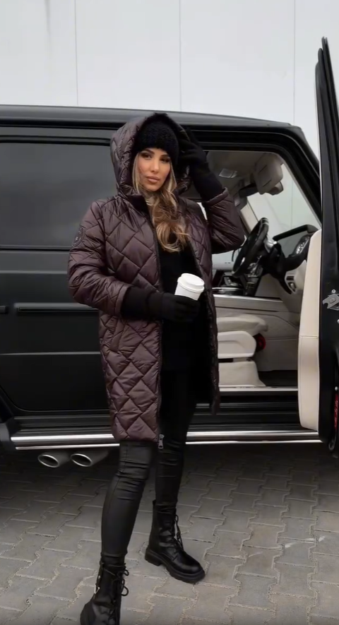 ANGELA | Abrigo Elegante Y Acolchado Con Capucha