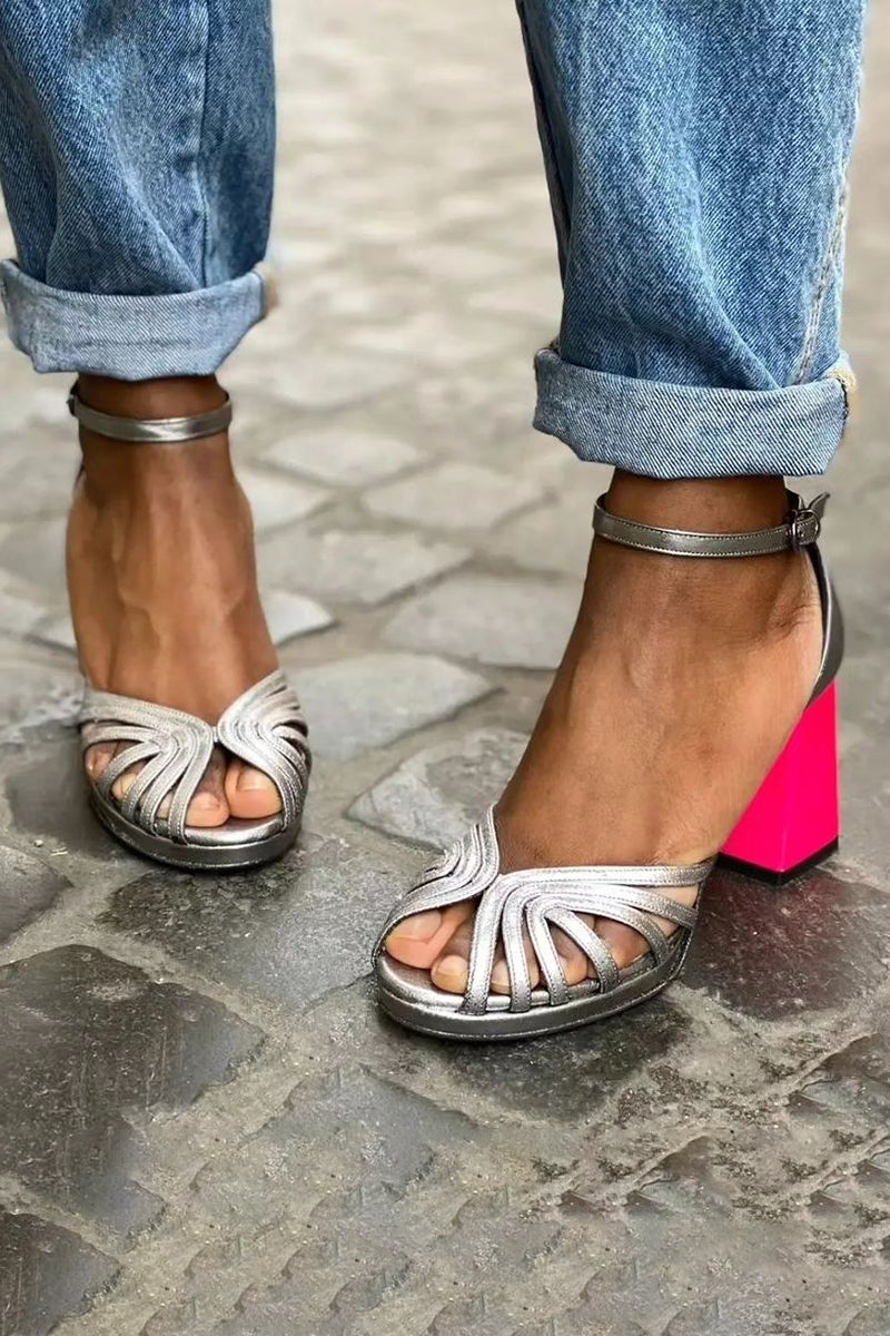 Naelle | Sandalias brillantes con tacón stiletto grueso y elegante