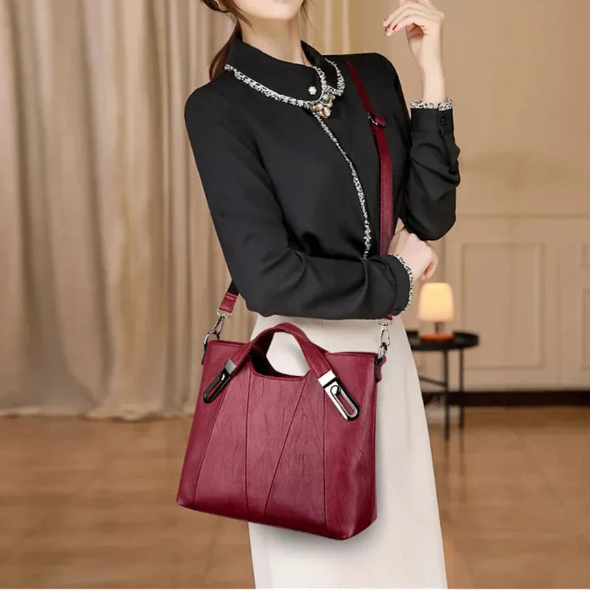 Bolso de cuero color siena