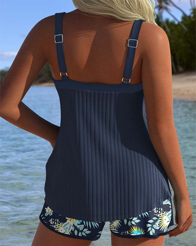 Laluna® | Tankini a rayas con short de playa de dos piezas