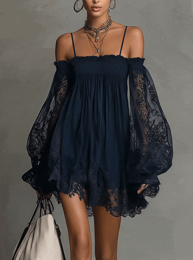 Noemi | Vestito mini in chiffon blu navy con spalle scoperte e pizzo