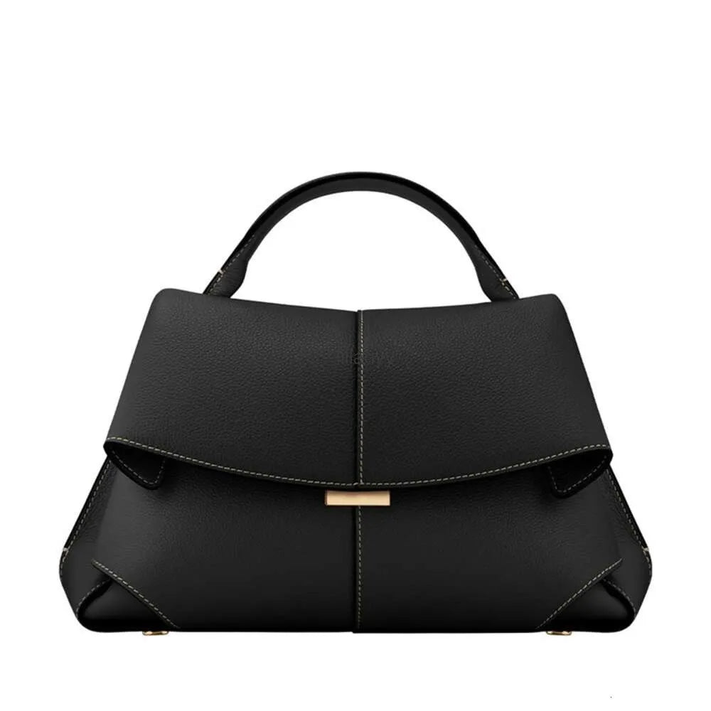 Aria Bolso
