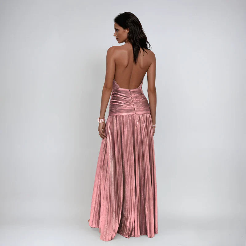 Emma | Vestido halter de espalda descubierta metalizado